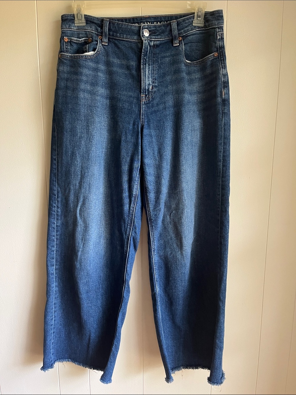 American Eagle Women’s Super High Rise Baggy Wide Leg Medium Wash Jeans Sz 10